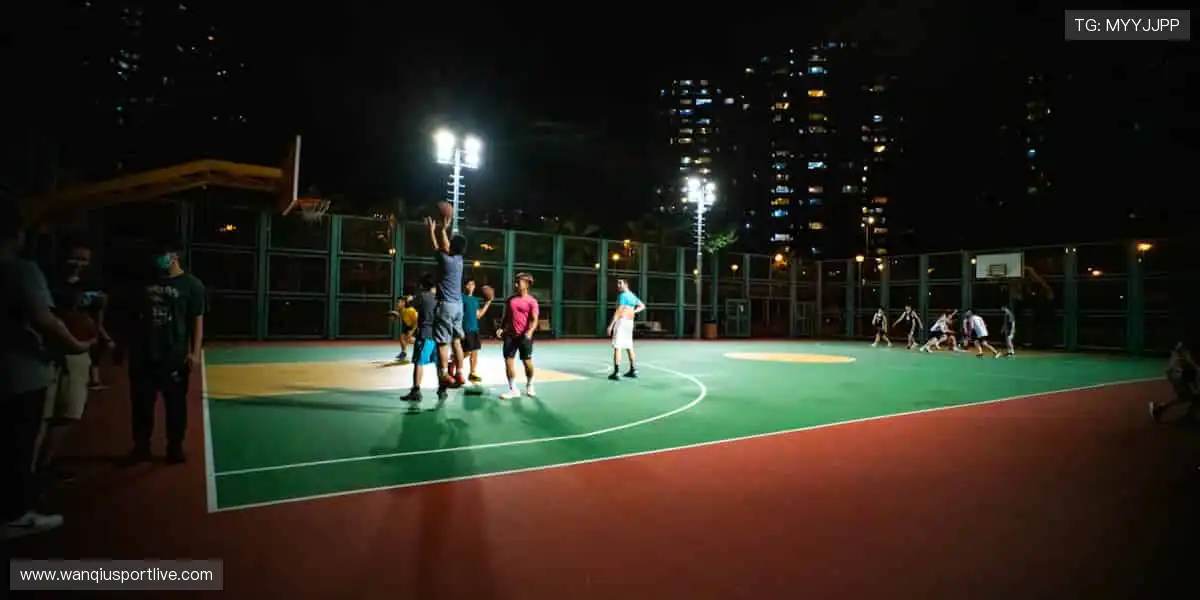 📱弹幕狂欢,实时互动!⚡️